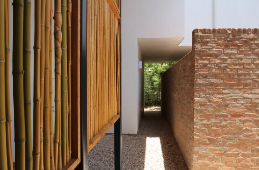 Court Houses / Faye and Walker Architecture + Construction (10)
