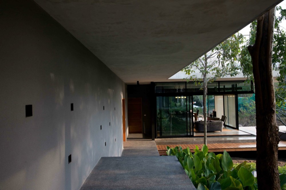 Lake House / Openbox Company