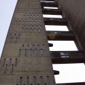 AD Classics: Balfron Tower / Erno Goldfinger (5) © Flickr  _gee_ / www.flickr.com/_gee_