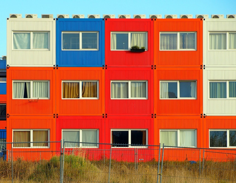 The Pros and Cons of Cargo Container Architecture
