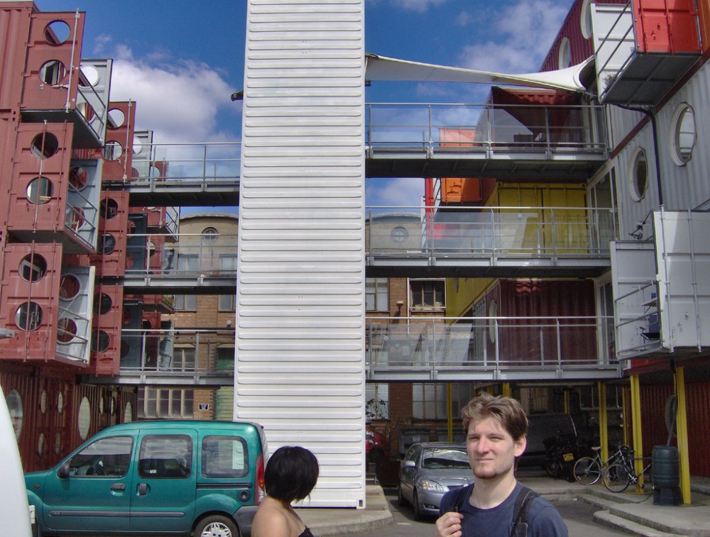 The Pros and Cons of Cargo Container Architecture