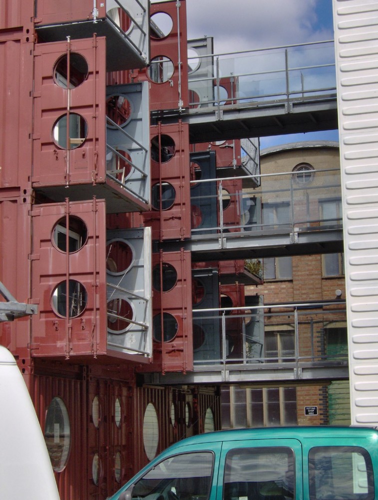 The Pros and Cons of Cargo Container Architecture