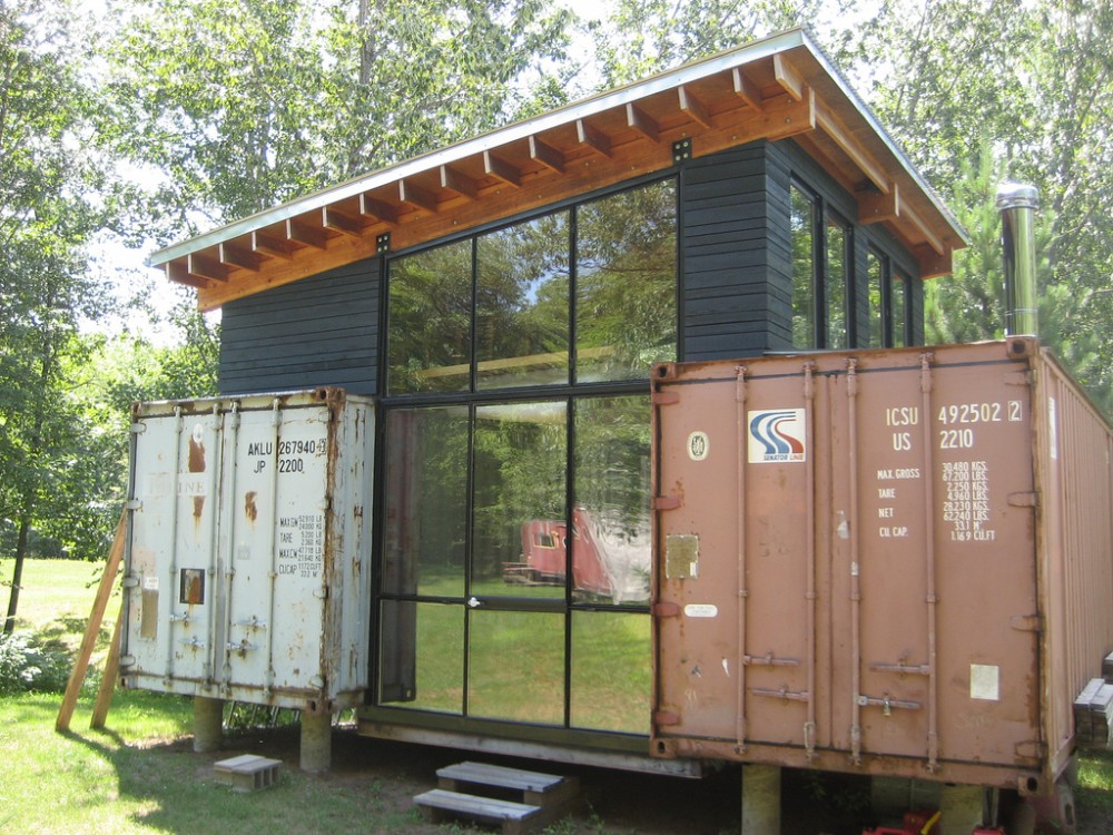 The Pros and Cons of Cargo Container Architecture