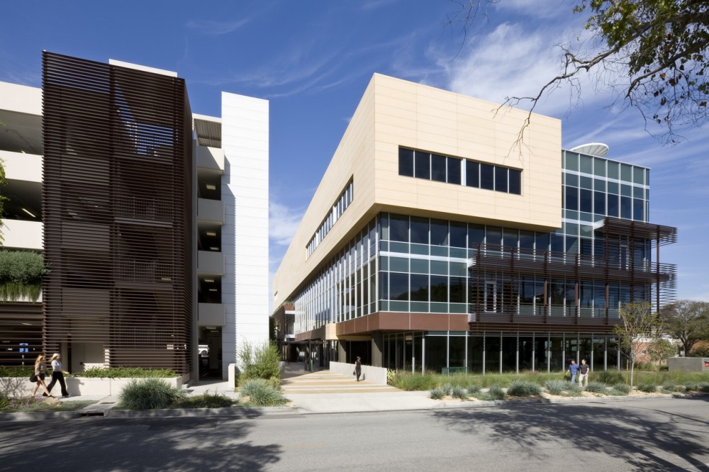 331 Foothill Road Office Building / Ehrlich Architects
