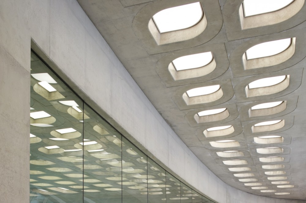 London Aquatics Centre for 2012 Summer Olympics / Zaha Hadid Architects