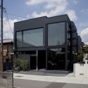 Black slit house / THREE.BALL.CASCADE. (13) Courtesy of THREE.BALL.CASCADE.