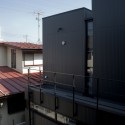 Black slit house / THREE.BALL.CASCADE. (1) Courtesy of THREE.BALL.CASCADE.