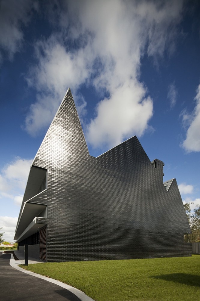 PEGS Junior Boys School / McBride Charles Ryan