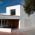 Morgue in Pizarra / José Delgado Diosdado + Tibisay Cañas Fuentes (10)