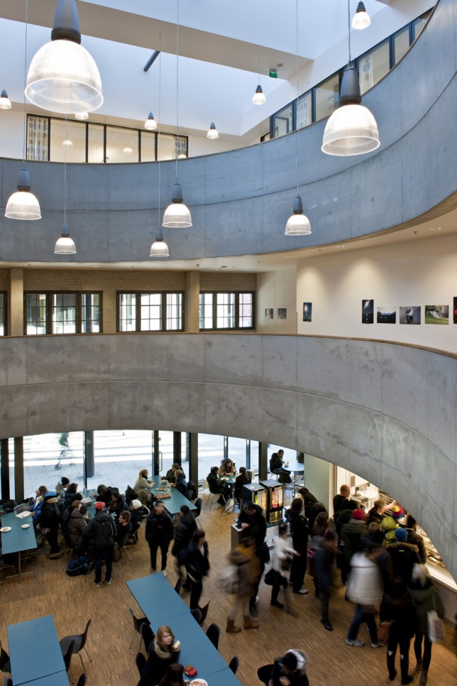 Fyrstikkalleén School / GASA Architects