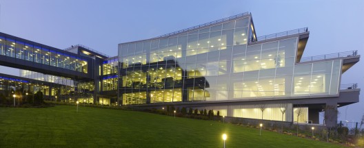 IBTECH IT Center Headquarters / CM Mimarlık (22)