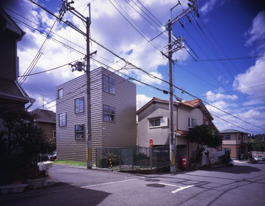 Ina no ie Residence / Horibe Naoko Architect Office (4)
