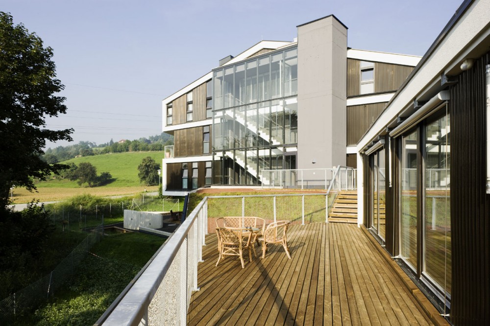 22tops / HOLODECK architects