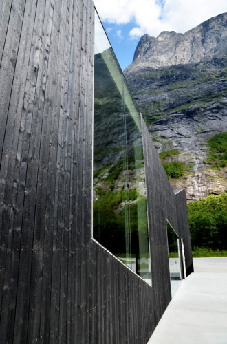 Trollwall Restaurant and Service / RRA (12)