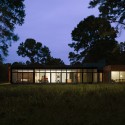 Coffou Cottage / Brininstool, Kerwin, & Lynch (2) Coffou Cottage / Brininstool, Kerwin, & Lynch (2) © Chris Barrett of Hedrich Blessing
