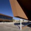 Atrisco Heritage Academy / Perkins+Will, FBT Architects (16) Atrisco Heritage Academy / Perkins+Will, FBT Architects (16) © New York Focus Photography