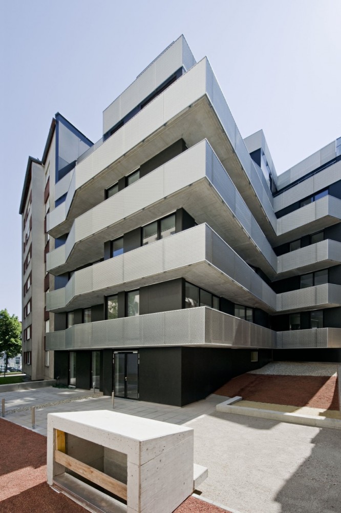 Urban Topos / HOLODECK architects