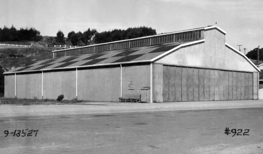 House of Air / Mark Horton / Architecture