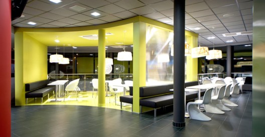 United Chicken / mode:lina architekci (5)