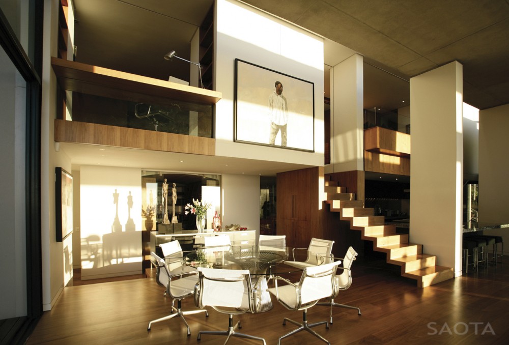 Victoria 73 House / SAOTA