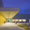 Silverland Middle School / Tate Snyder Kimsey   (4) © Tom Bonner