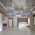 Sandal Magna Community Primary School / Sarah Wigglesworth Architects (20) Sandal Magna Community Primary School / Sarah Wigglesworth Architects (20) © Mark Hadden Photography