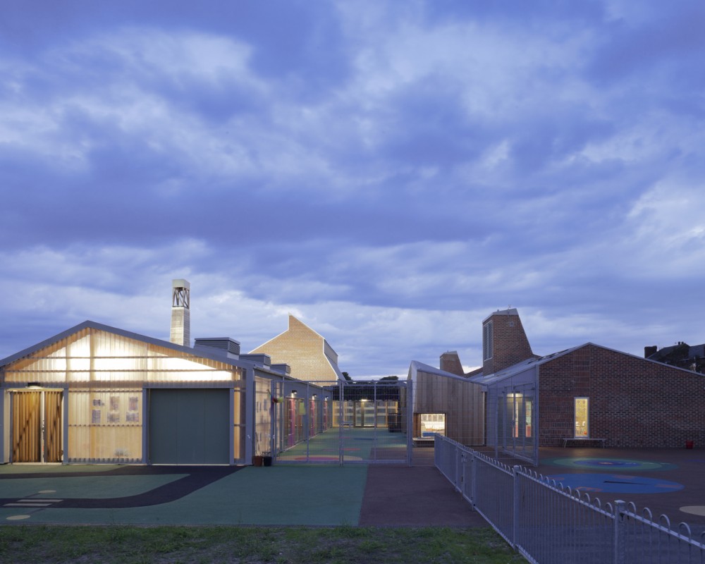 Sandal Magna Community Primary School / Sarah Wigglesworth Architects