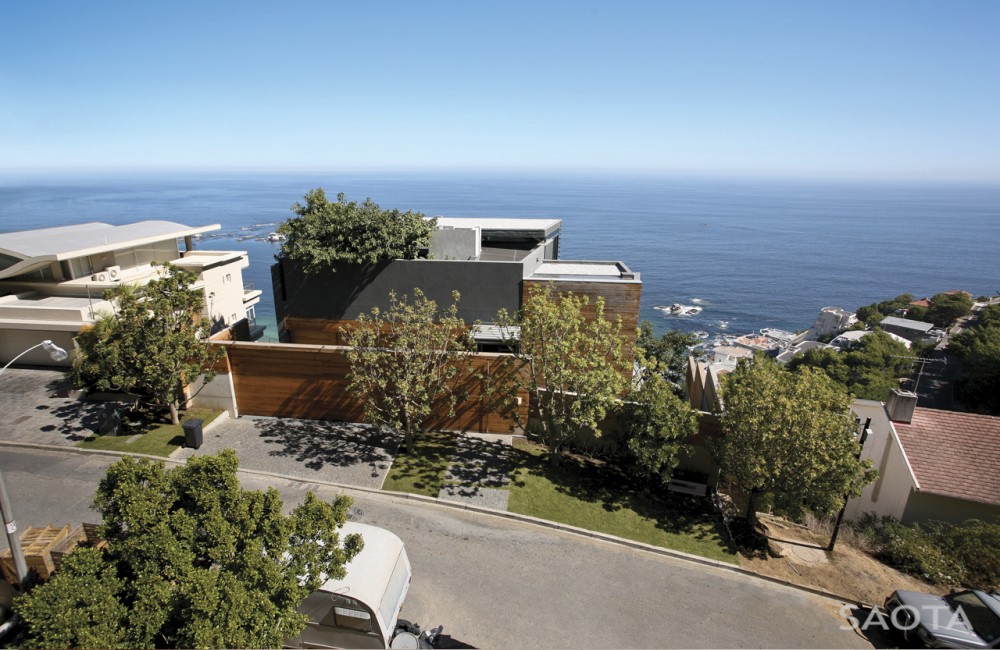 Nettleton 195 / SAOTA