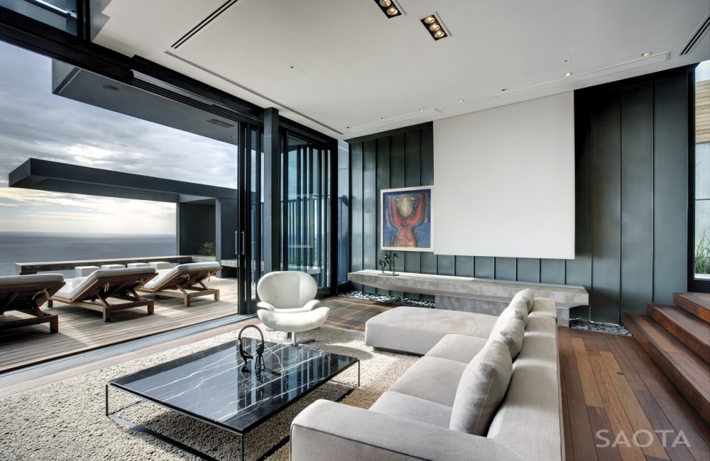 Nettleton 195 / SAOTA