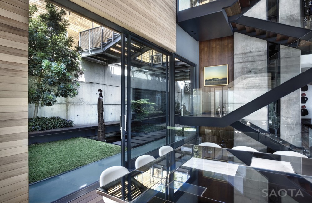 Nettleton 195 / SAOTA