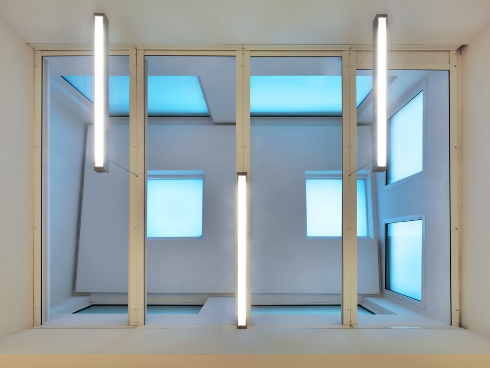 Zona K / Pietro Bagnoli + Franco Taglibue (ifdesign)