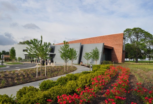 Fort McHenry National Monument and Historic Shrine Visitor and Education Center / GWWO Architects (2)