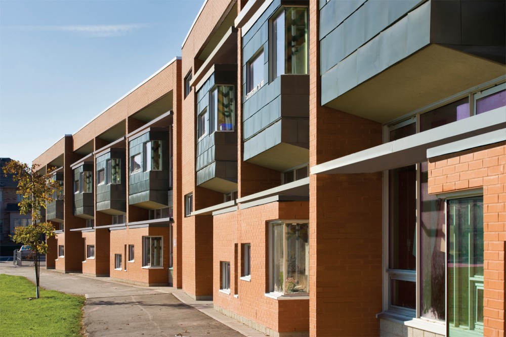 Thomas L. Wells Public School / Baird Sampson Neuert Architects
