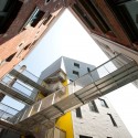 Cheval Noir Housing with Artist's Studios / L'Escaut + Atelier Gigogne  (26) © Marc Detiffe