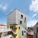 Cheval Noir Housing with Artist's Studios / L'Escaut + Atelier Gigogne  (25) © Marc Detiffe