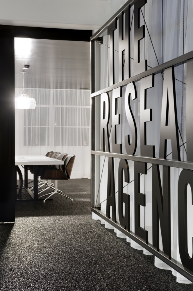 The Research Agency / Jose Gutierrez
