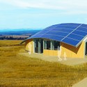 Canada-Technological-Residence-Traditional-Living1 Canada-Technological-Residence-Traditional-Living1 Technological Residence, Traditional Living / Canada