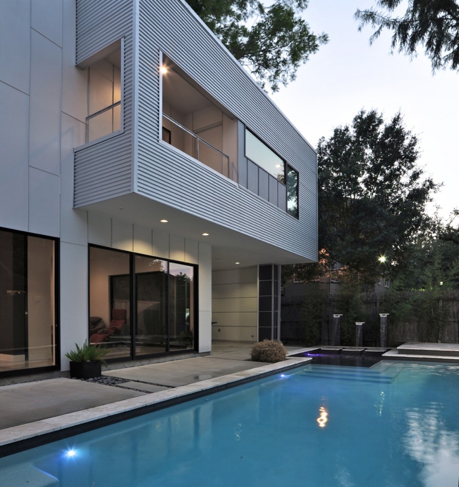 Helena House / StudioMET