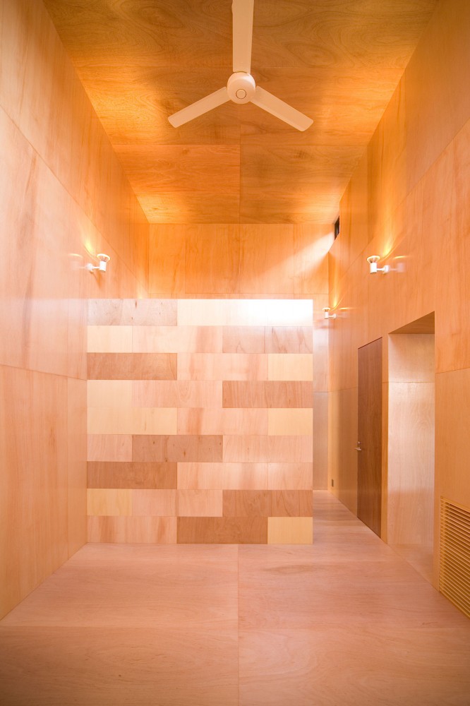 Chiropractic Office / Mitsuru Sato Architecture Studio @ DADA Architectural Atelier