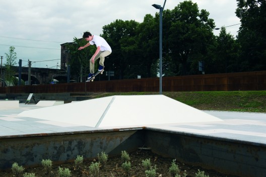 Skate Park / Metrobox Architekten (3)