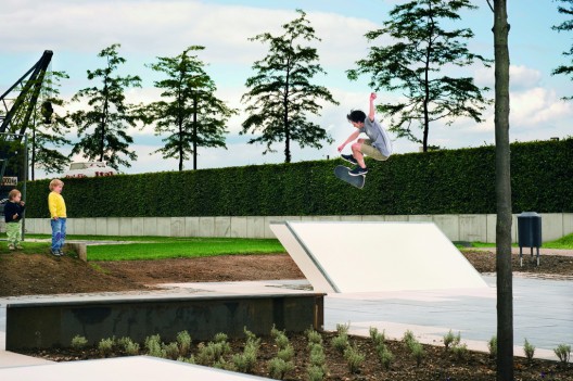 Skate Park / Metrobox Architekten (2)