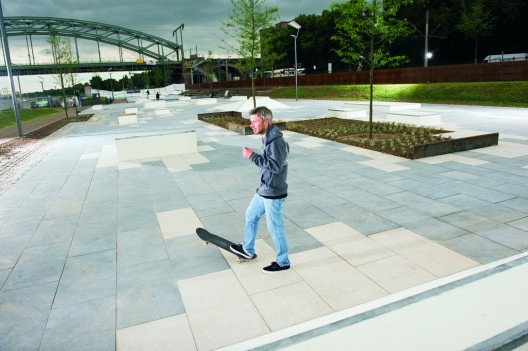 Skate Park / Metrobox Architekten (1)