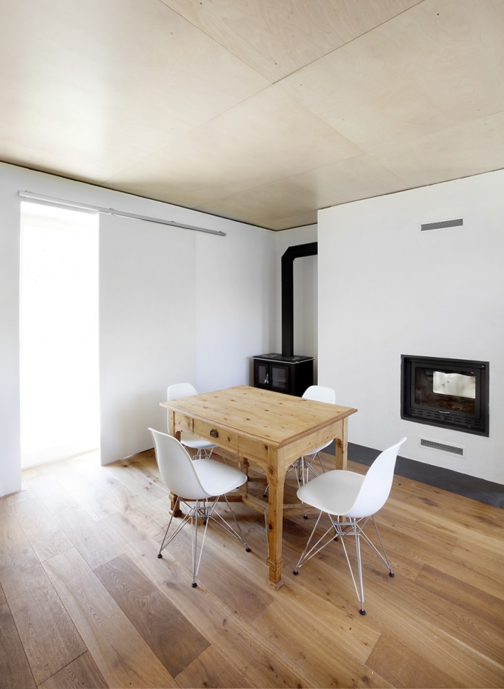 Orchard House / Nacházel Architekti