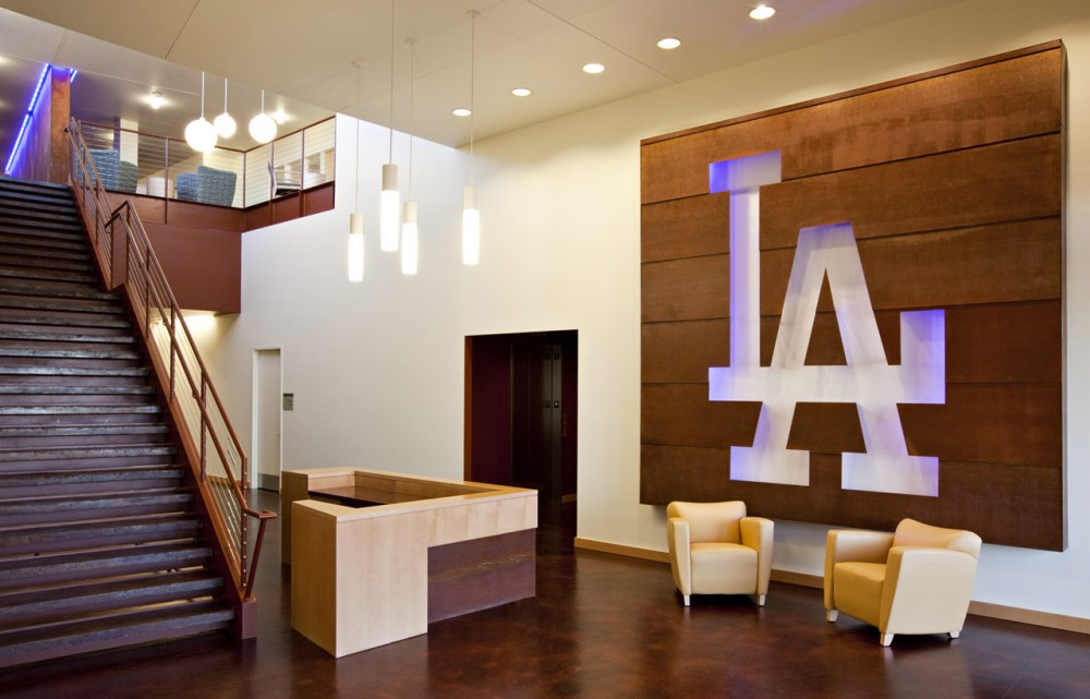 Camelback Ranch Spring Training Facility / HKS
