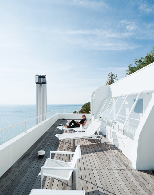 Restoring a Classic: Richard Meier’s Douglas House