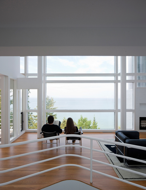 Restoring a Classic: Richard Meier’s Douglas House