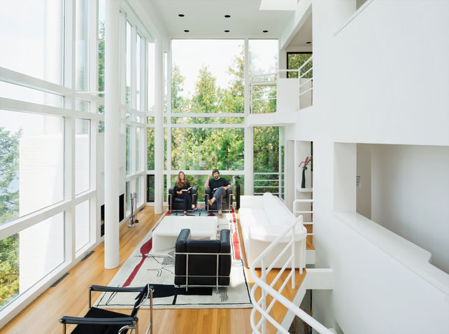 Restoring a Classic: Richard Meier’s Douglas House