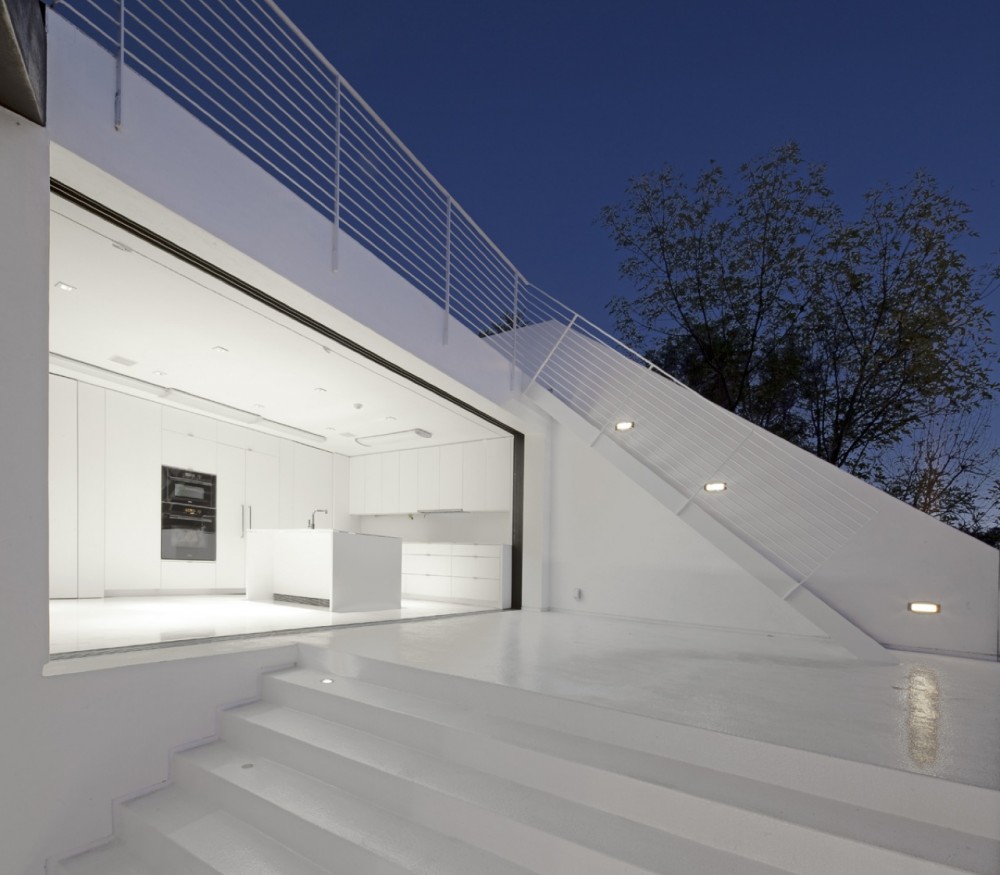 Nakahouse / XTEN Architecture