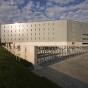 Regional Library and Knowledge Center / Török és Balázs Építészeti Kft. (3) © Tamás Bujnovszky