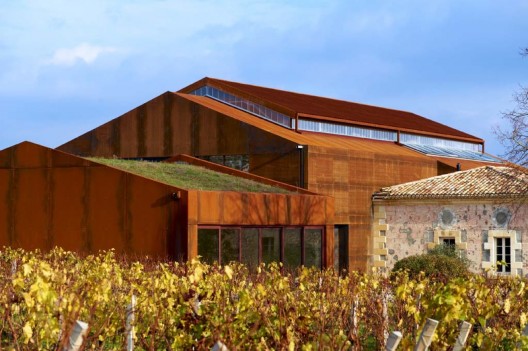 Chateau Barde-Haut Winery / Nadau Lavergne Architects (48)
